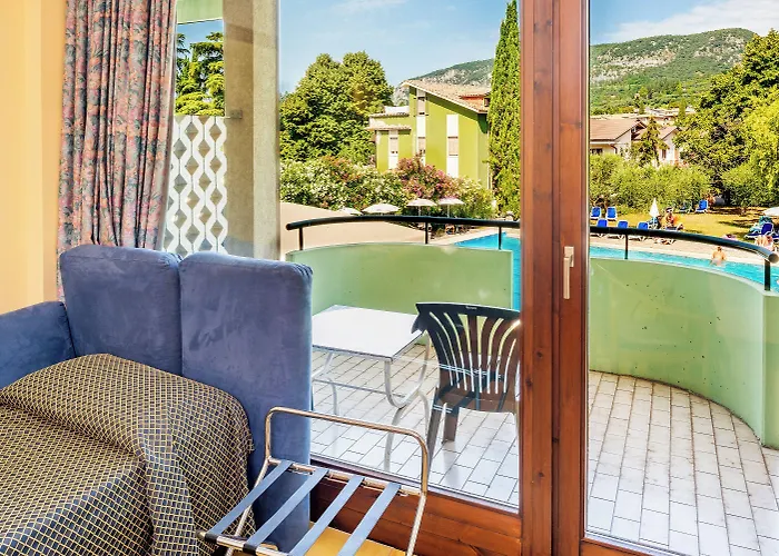 Palme & Hotel Garda (Verona)