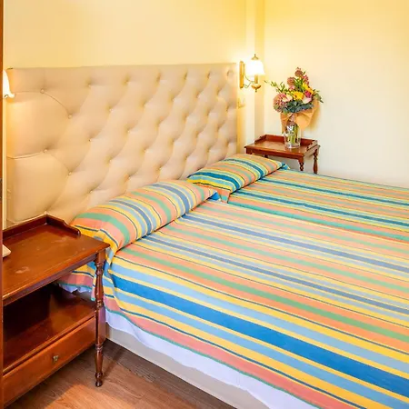 Palme & Ξενοδοχείο