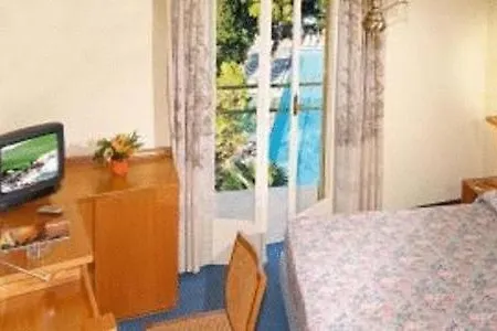 Hotel Palme & Garda (Verona)