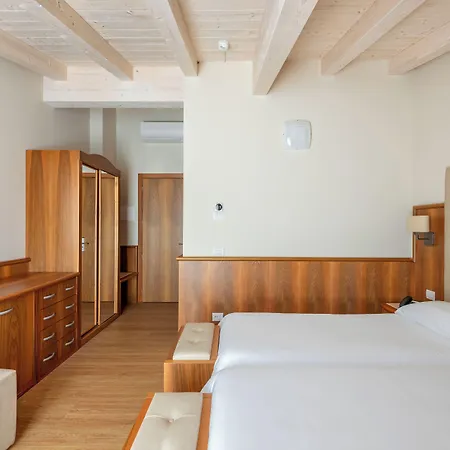 Hotel Palme & 3*