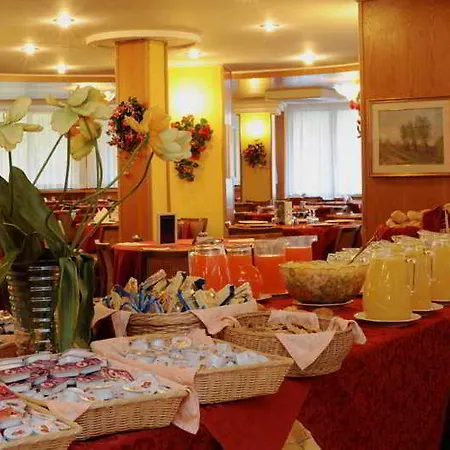 帕尔梅套房酒店