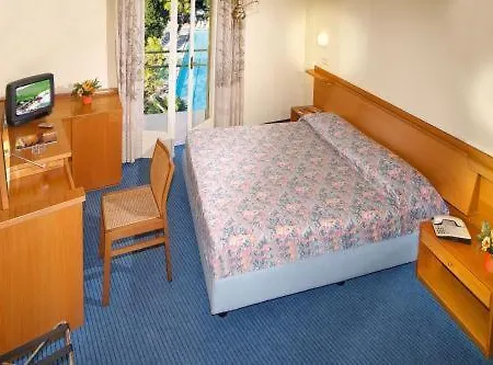 Отель Palme & 3*