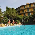 Palme & Ξενοδοχείο 3*